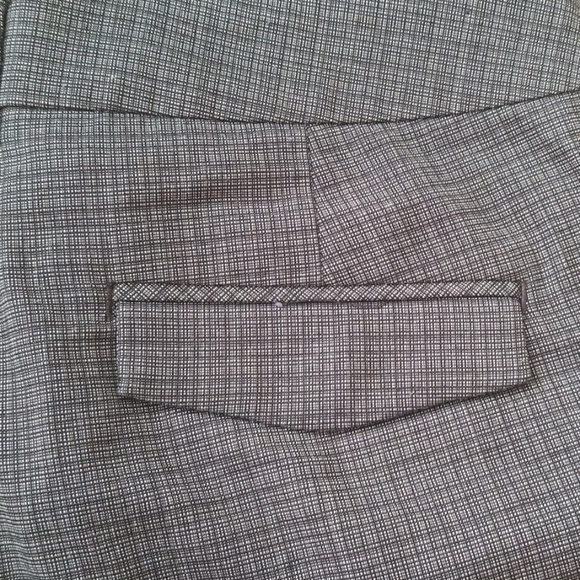 EXPRESS Flared Pants - Picture 4 of 4